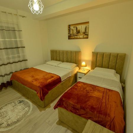 Denis Comfort Apartment Шкодер Экстерьер фото